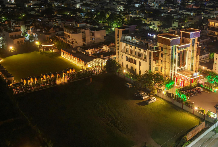Exterior & Views 2, Hotel Saffron Leaf, Dehradun