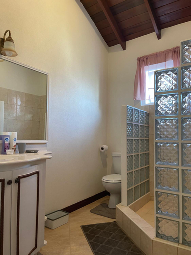 Bathroom 2, ‘MORIAH’ Private Room with Double Bed and shared bathroom