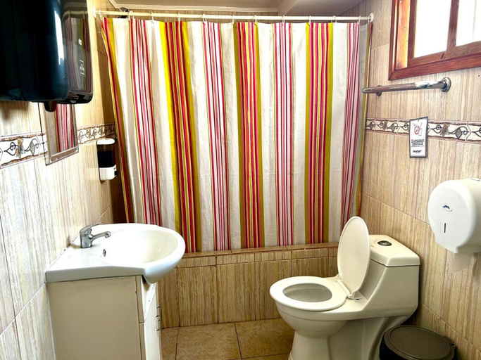Bathroom 3, Hospedaje Nuevo Amanecer, Antofagasta