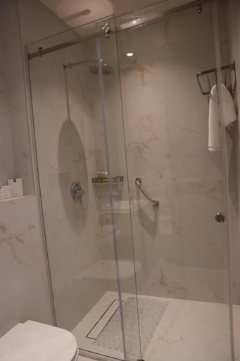 Bathroom 4, Golden Suites Hotel, Wadi Essier