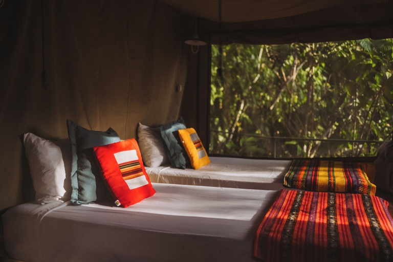 Room 2, Colina Secreta - Glamping and Villas, Talamanca