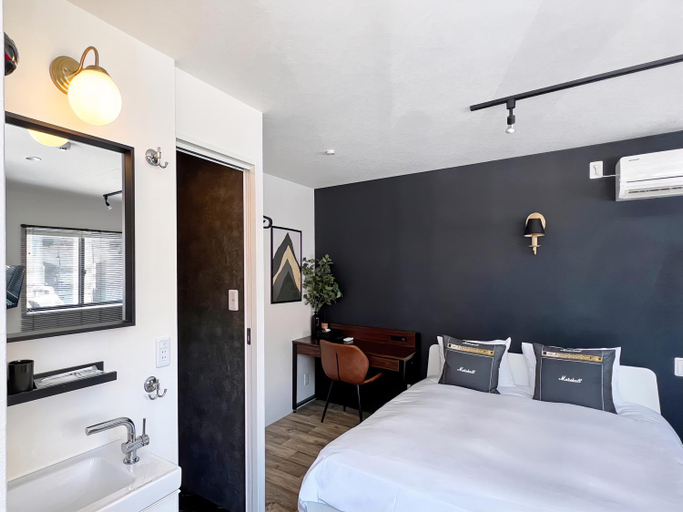 Bedroom 3, 下寺 Namba House, Osaka