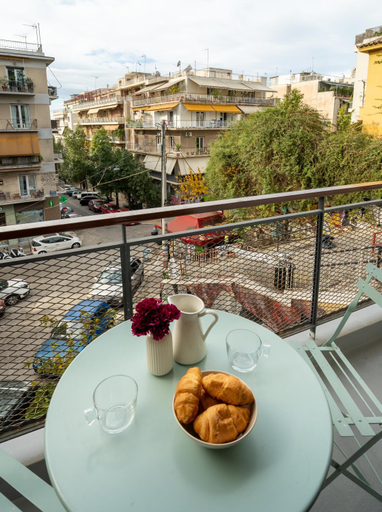 Food & Drinks 4, Strefi Hill Suites, Attica