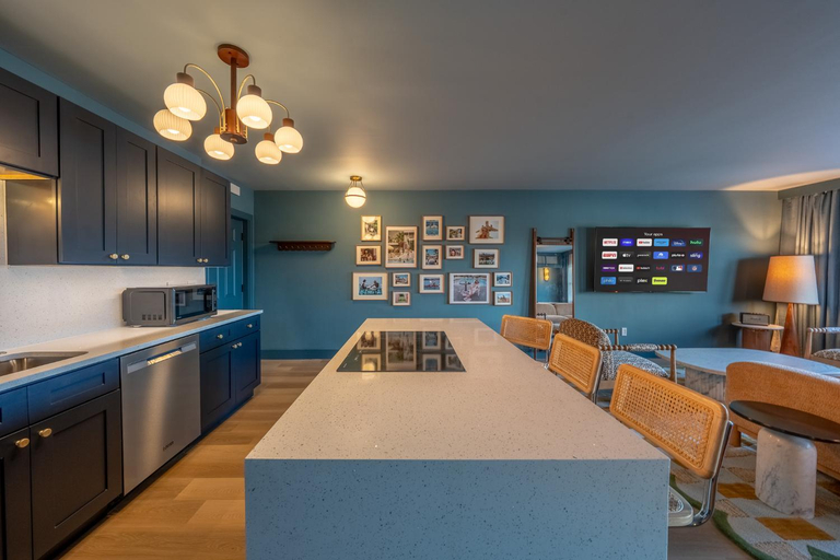 Others 5, Tropical Breeze Vacation Rentals, Pinellas