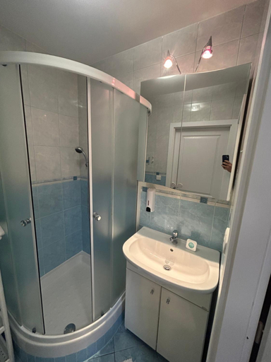 Bathroom 3, Apartmany u Kubiku, Hradec Králové