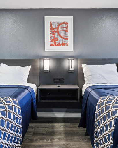 Room 3, Western Inn by Capital O Cleburne TX, Johnson
