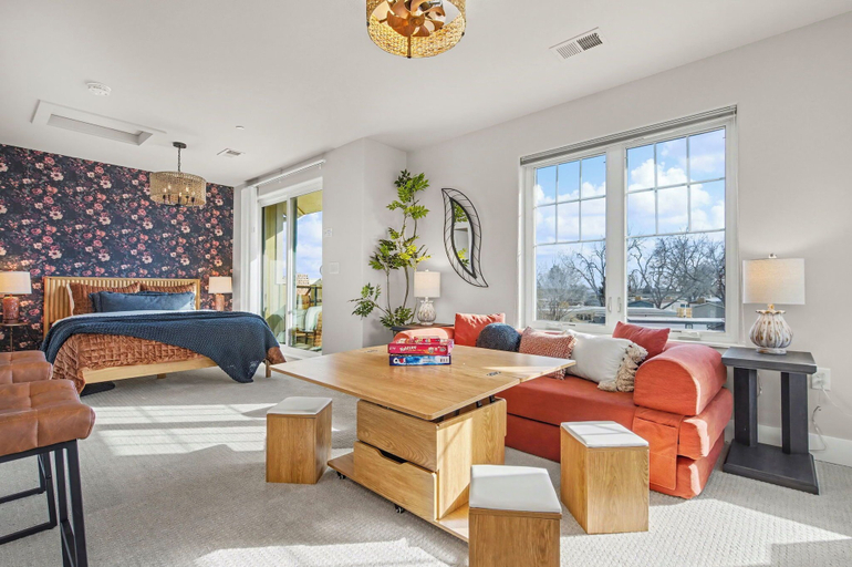 Interior 5, Modern Urban Retreat Near Old Town Fire Pit, Arcade, Bikes, Larimer