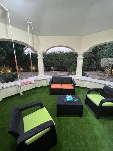 Others 4, Villa With Garden In Beverly Hills, Sheikh Zayed