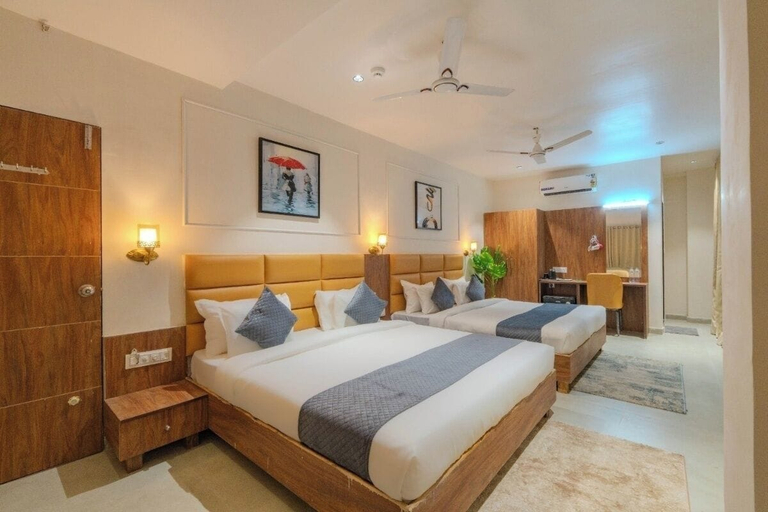 Room 4, Hotel TGR, Navsari
