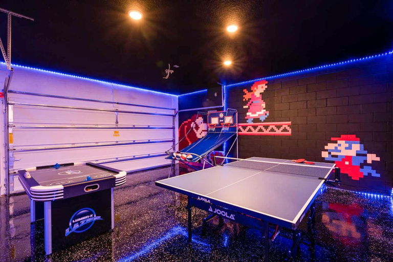 Others 1, Awesome 9 Br-10 min to Disney w Game & Theme Rooms, Osceola