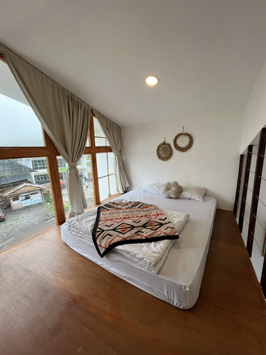 Others 2, Linggayoni Cottage Dieng, Wonosobo