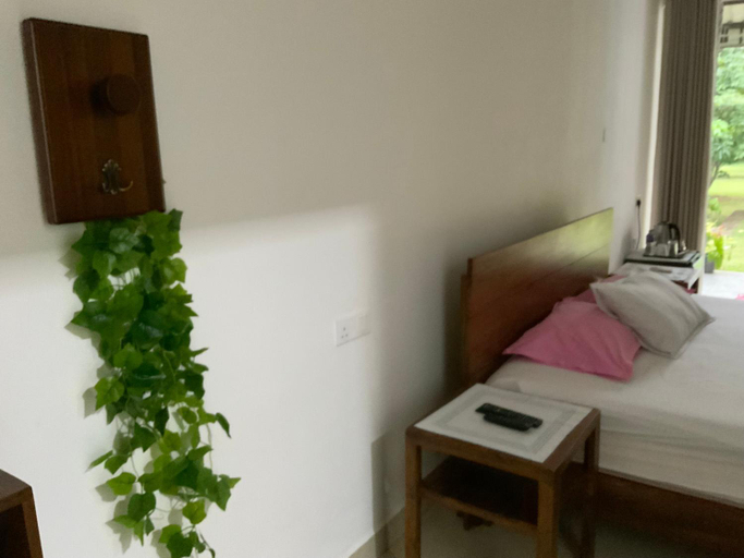 Bedroom 2, Nature Resort polonnaruwa , Thamankaduwa