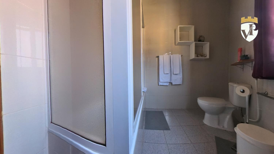 Bathroom 2, Vale a Pena - Alojamento Local, Trancoso