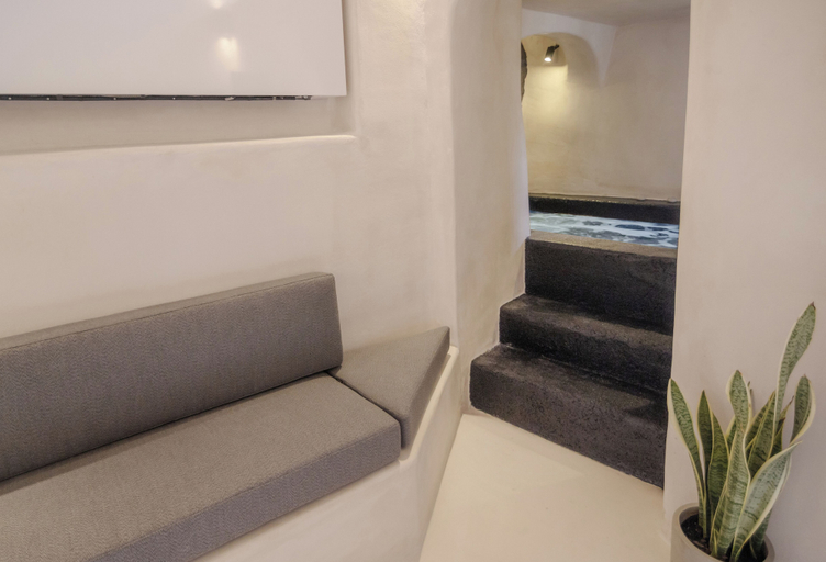 Others 5, One of One Suites, South Aegean