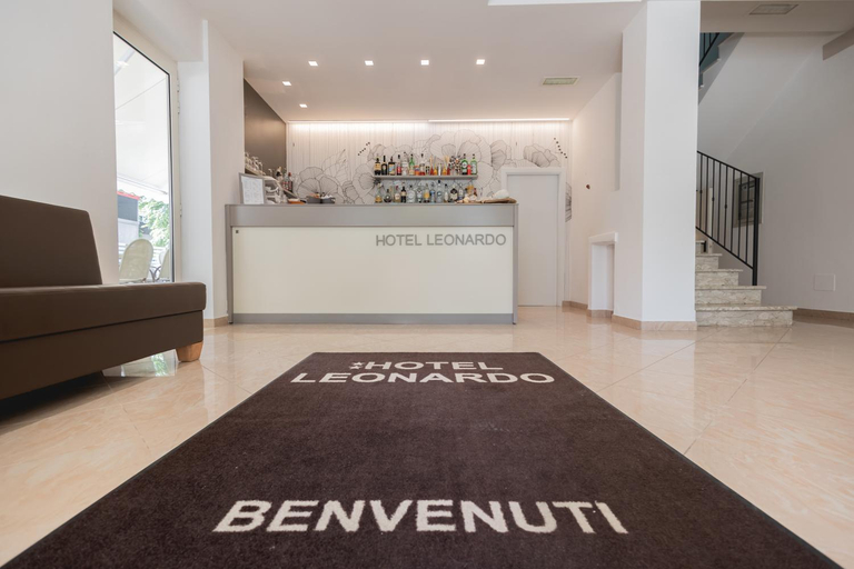 Public Area 2, Hotel leonardo, Rimini