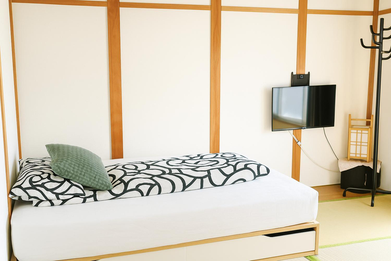 Bedroom 2, Nippori Osaka Nishi-Tengachaya Guesthouse西天下茶屋アパートメント, Osaka