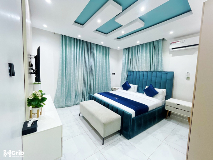 Room 5, Alubarika Service Apartments, Oshodi/Isolo