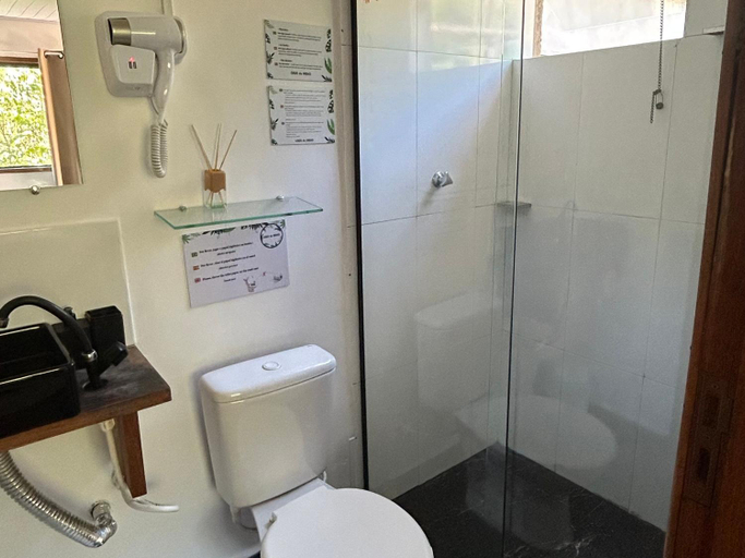 Bathroom 2, Suites casa do indio jungle, a melhor vista da floresta, Angra dos Reis