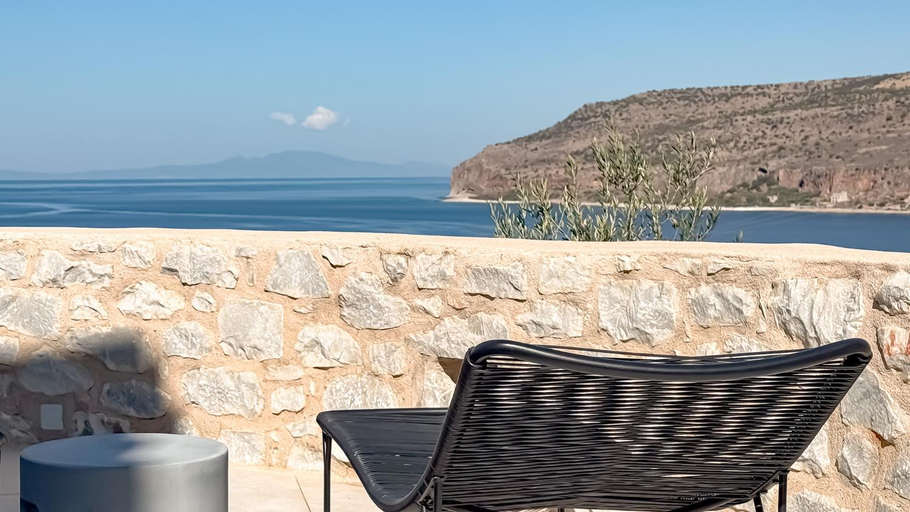 Others 2, Eleonas Limeni, Peloponnese