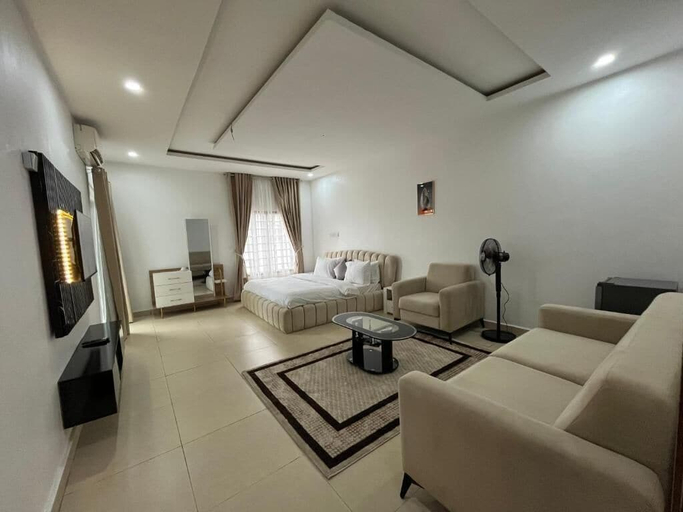 Room 2, O2 Contiential Suites, Bwari