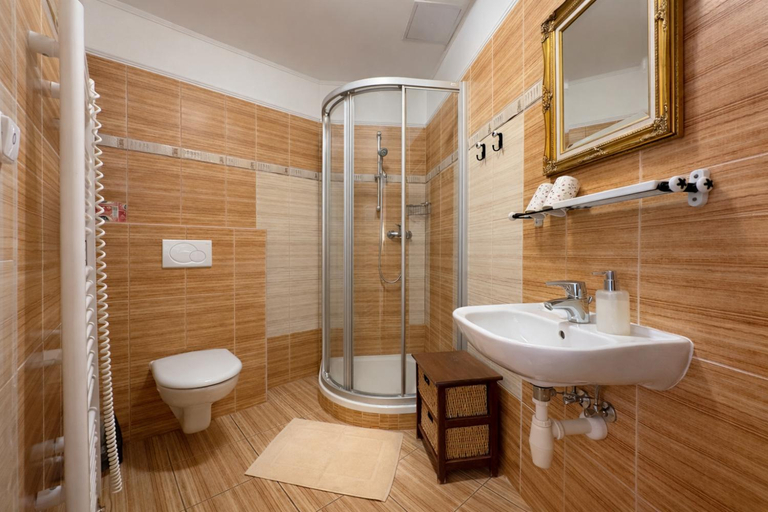 Bathroom 2, Penzion Anebel, Zlín