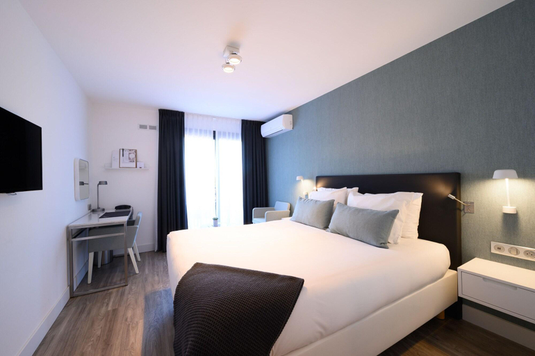 Bedroom 2, Hotel Saint-Aygulf, Var