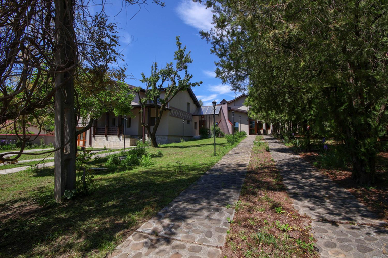 Exterior & Views 4, Casa Galand, Parscov