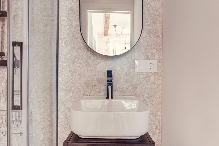 Bathroom 2, Old Quarter Boutique, A Coruña