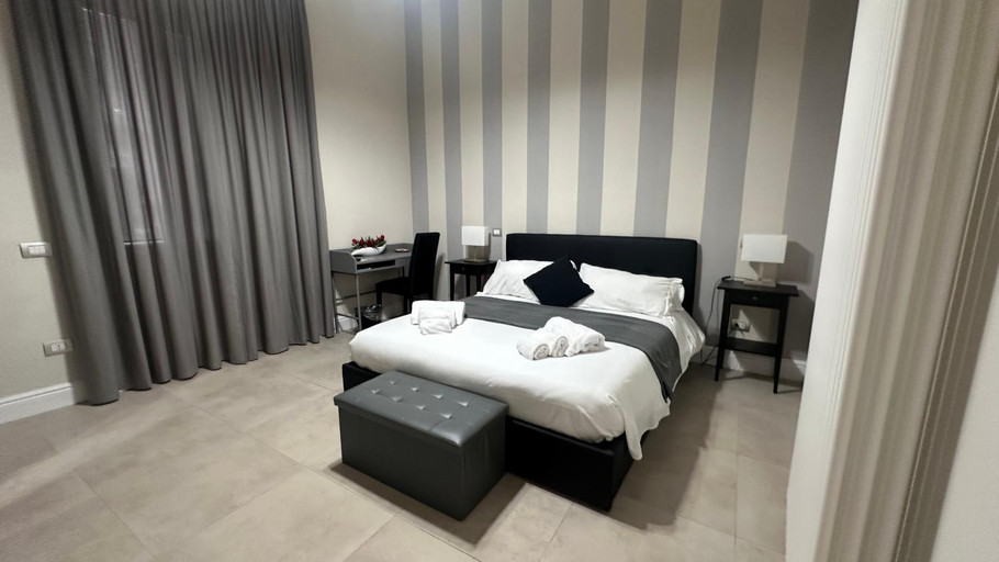 Bedroom 5, La Finestra Sul Vulcano, Caserta