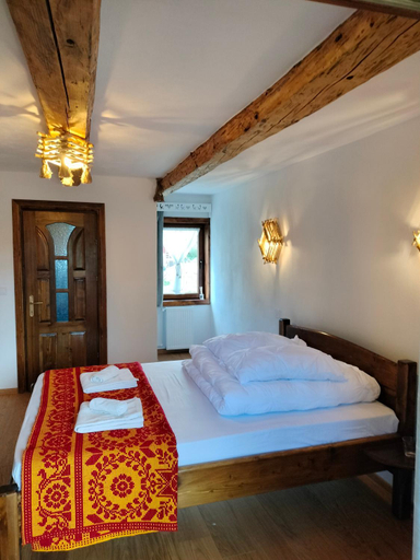 Bedroom 2, Wild-Traditional Bucovina, Campulung Moldovenesc