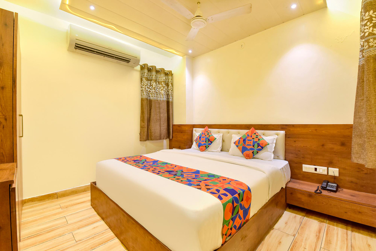 Bedroom 4, Fabhotel Aishwarya, Kota