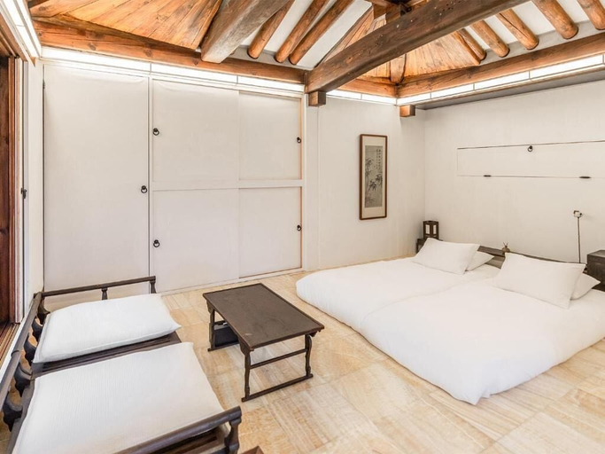Room 4, Rakkojae Hahoe Hanok Hotel, Andong