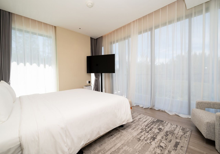 Bedroom 3, Radisson Resort Layan Phuket, Phuket Island