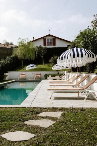 Sport & Beauty 5, MAISON DOMINOS Villa Centre Guéthary Piscine accès océan à pied, Pyrénées-Atlantiques