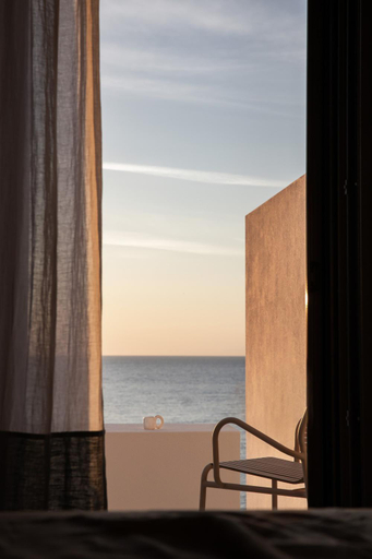 2, Seriphos Estate, South Aegean