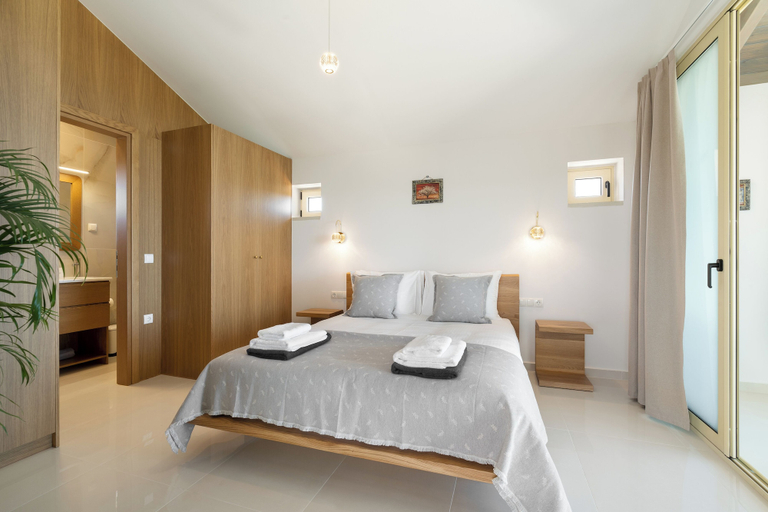Room 2, Villa Athena, Crete