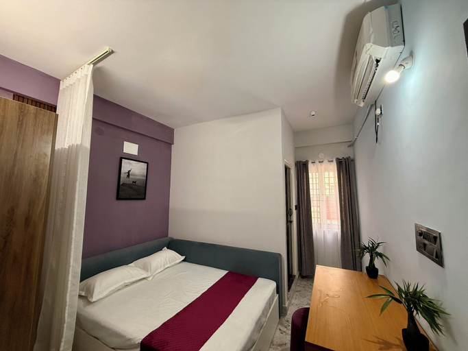 Bedroom 3, C Suites - Town Centre, Pune