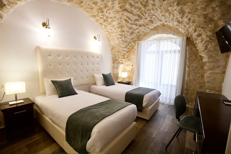 Bedroom 3, Petrakis Inn, Jerusalem