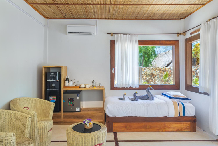 Bedroom 4, Saronde Island Resort Blue Bay Divers, North Gorontalo