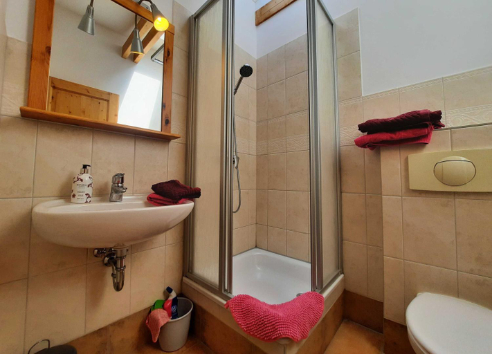 Bathroom 3, Ferienwohnungen "Vieling" Objekt-ID 12155-9, Mecklenburgische Seenplatte