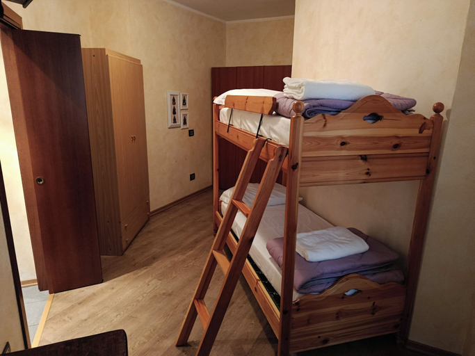 Room 2, Gran Paradis Aprica - Casa Giulia, Brescia