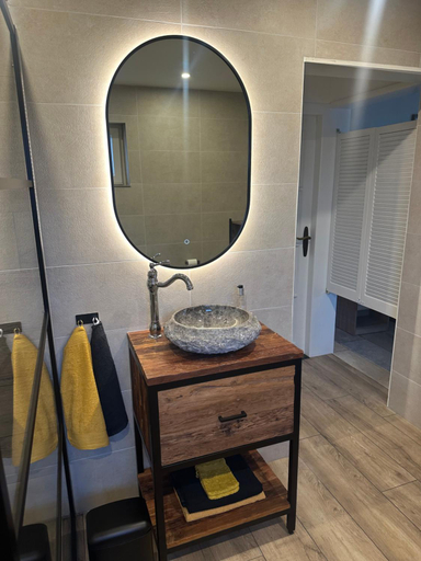 Bathroom 2, JustB, Limburg