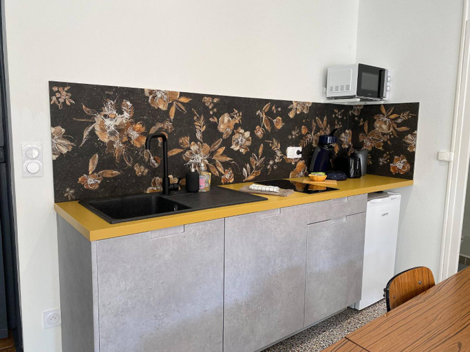Others 3, LE CARNOT - Valence, Drôme