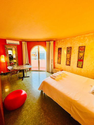 Bedroom 3, Carmen Guillemot, Tarragona