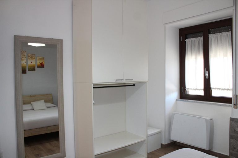 Bedroom 2, Cottage Cilento B&B, Salerno
