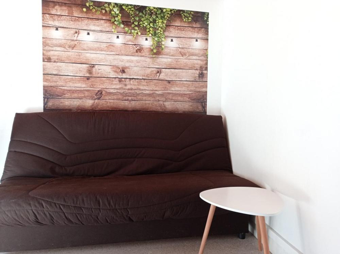 Others 2, Appartement cosy avec son charme ancien., Jura