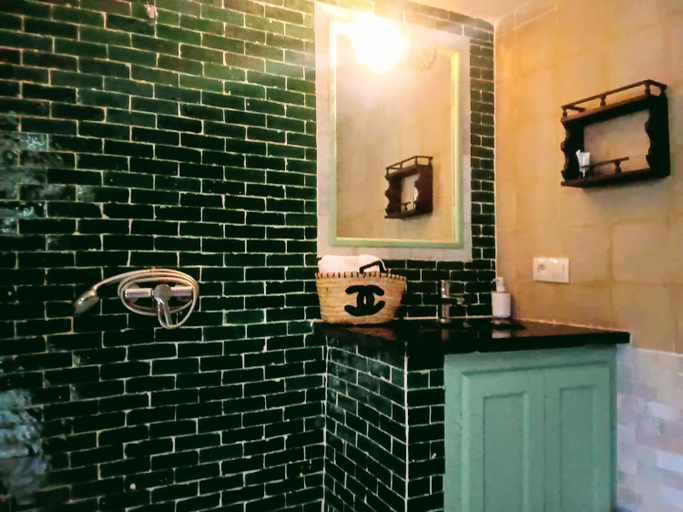 Bathroom 3, Dar SBAA, Chefchaouen