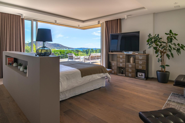 Bedroom 2, Villa AzaiTu Suites, Corse-du-Sud