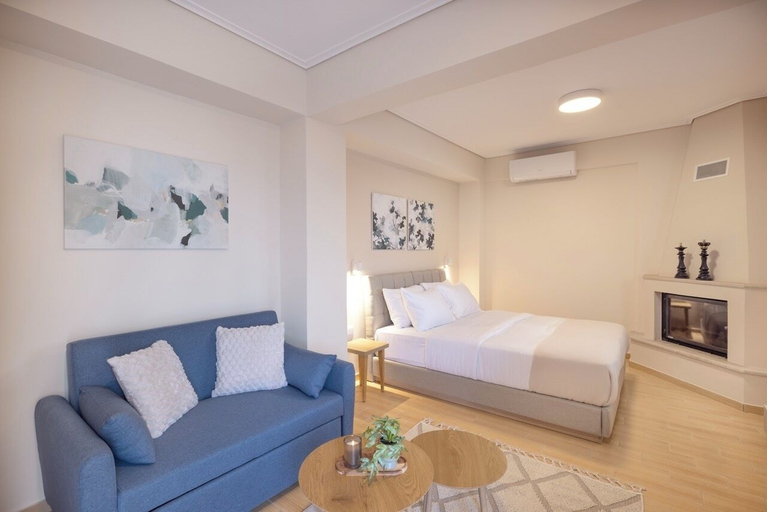 Living area, Lake Kremasta Hotel, Central Greece