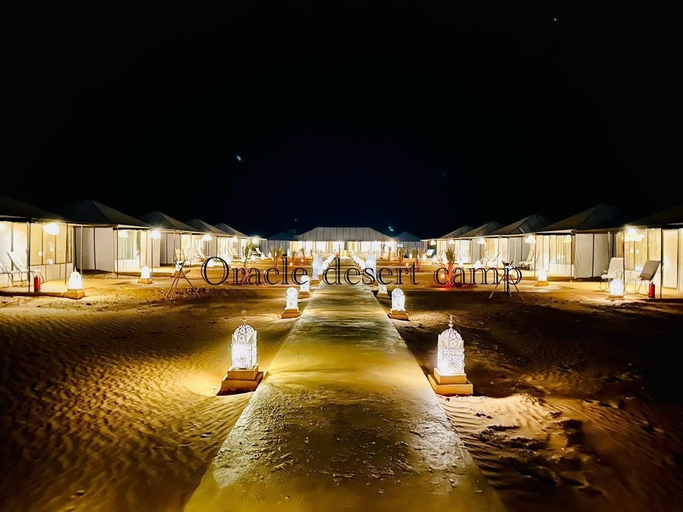 Outdoor banquet area, Merzouga Luxury tent, Errachidia